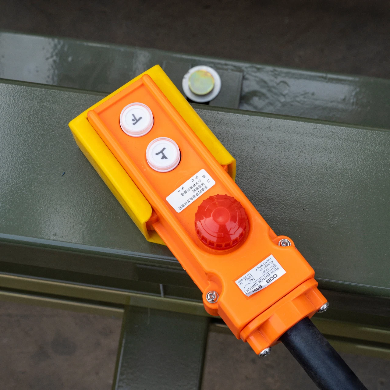 TYPHON xFlex-4065W Walk-Behind Scissor Lift 1100 lbs load capacity Electric 110V - Image 13
